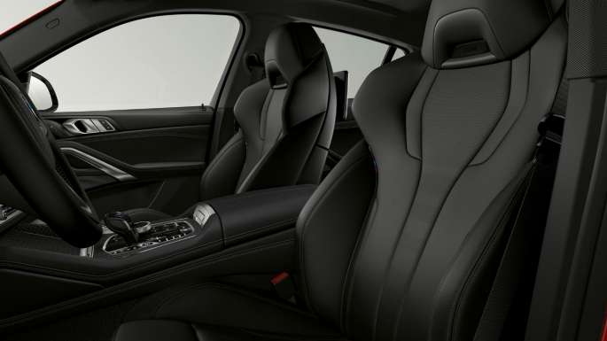 BMW X6 avec BMW xLine, garnissages. Intérieur de la BMW X6 avec BMW xLine, détail des garnissages