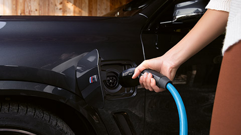 Recharge BMW en gros plan