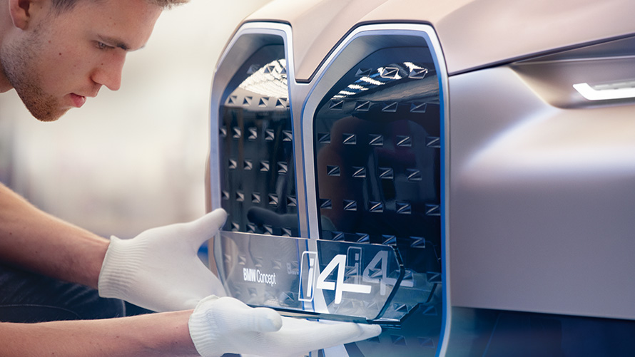 BMW Concept i4 2020 G26 Voiture 100 % électrique BMW Gran Coupé Image 3 